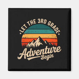 Lasst die 3. Klasse Abenteuer beginnen Retro erste Magnet