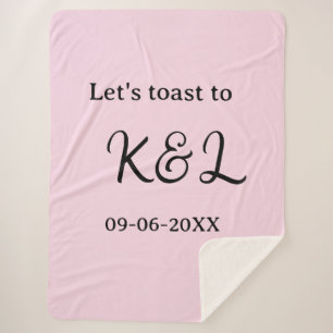 Lasst uns auf den Verlobungsnamen Buchstabe rosa a Sherpadecke