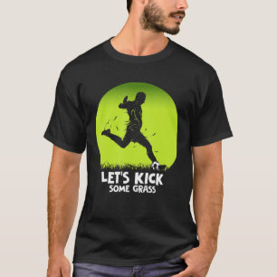 Lasst uns einen grasbedeckten Fußballspielerpun ab T-Shirt