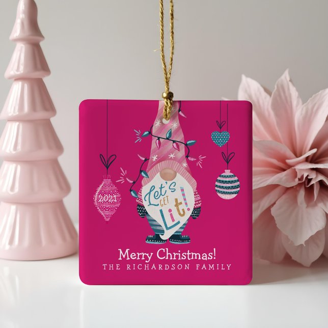 Lasst uns Lit Fun Bright Gnome Weihnachtsbeleuchtu Keramikornament (Let's Get Lit Fun Bright Gnome Christmas Lights Ceramic Ornament)