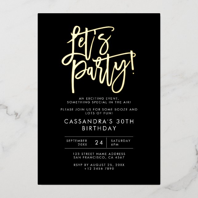 Lasst uns Party Moderne Minimalistische Schwarze G Folieneinladung (Vorderseite)