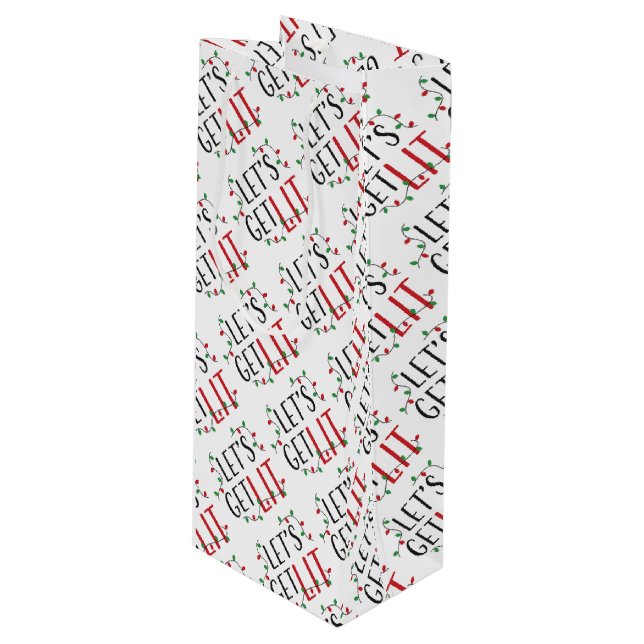 Lasst uns Typografie und Weihnachtsbeleuchtung bel Geschenktüte Für Weinflaschen (Vorderseite Schrägansicht)