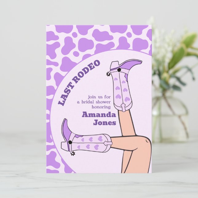 Last Rodeo Lila Cowgirl Brautparty Party Einladung (Stehend Vorderseite)