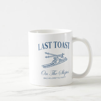 Last toast on the slopes bachelor skiing bridal kaffeetasse