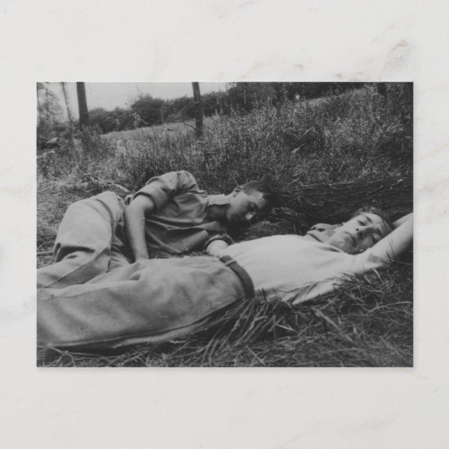 Lasziviges junges männliches Paar mit schwulenfein Postkarte (Vorderseite)