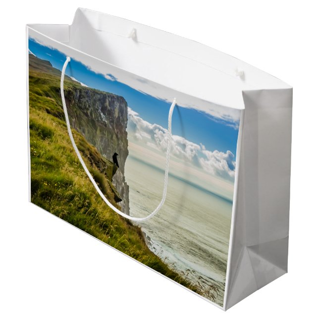 Latrabjarg, Island Große Geschenktüte (Rückseite Schrägansicht)