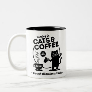 Laufen auf Katzen und Kaffee 11 oz. Zweifarbige Tasse