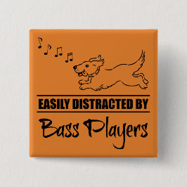 Laufender Hund leicht abgelenkt von den Button