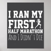 Läufer beim ersten Halbmarathon Lustiges Laufen zu