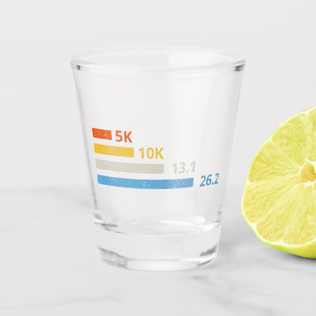 Laufstrecken I - 5K 10K 13,1 26,2 Marathonläufer Schnapsglas (Vorderseite)