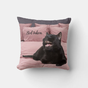 Laughing Black Cat Throw Kissen Kissen