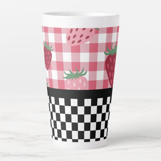 Launige Erdbeeren und Schachbrett  Milchtasse (Vorderseite)