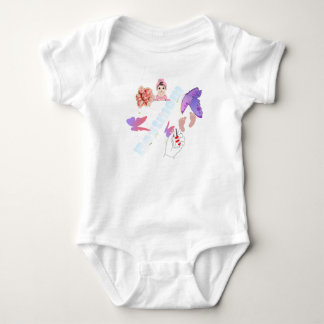 Launige Pastell-Schmetterling- und Blumen-Kaffeeta Baby Strampler