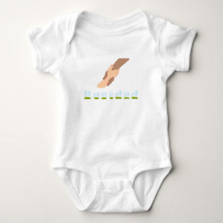Launige Pastell-Schmetterling- und Blumen-Kaffeeta Baby Strampler