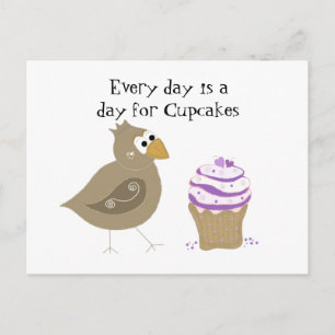 Launiger Vogel und Cupcake Postkarte