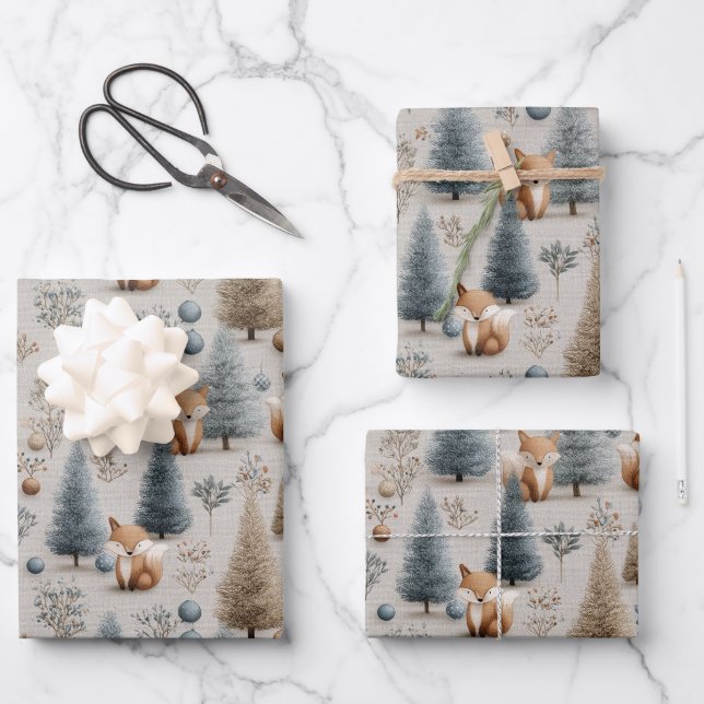 Launischer Winterwald Fuchs und Weihnachtsbaum  Geschenkpapier Set (Vorderseite)