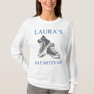 Laura Schläger Mitzvah T-Shirt