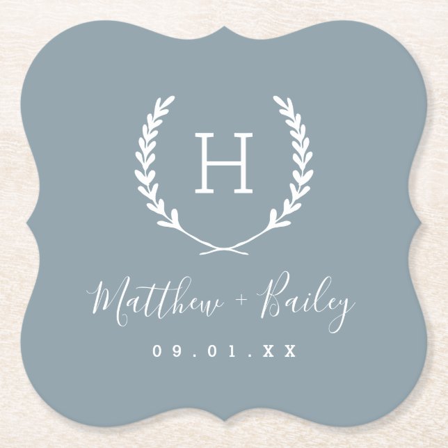 Laurel Wappen Wedding Monogram | Dusty Blue Untersetzer (Vorderseite)