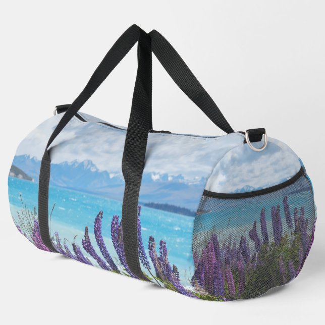 Lavendel am Seeufer Duffle Bag (Rechte Ecke)