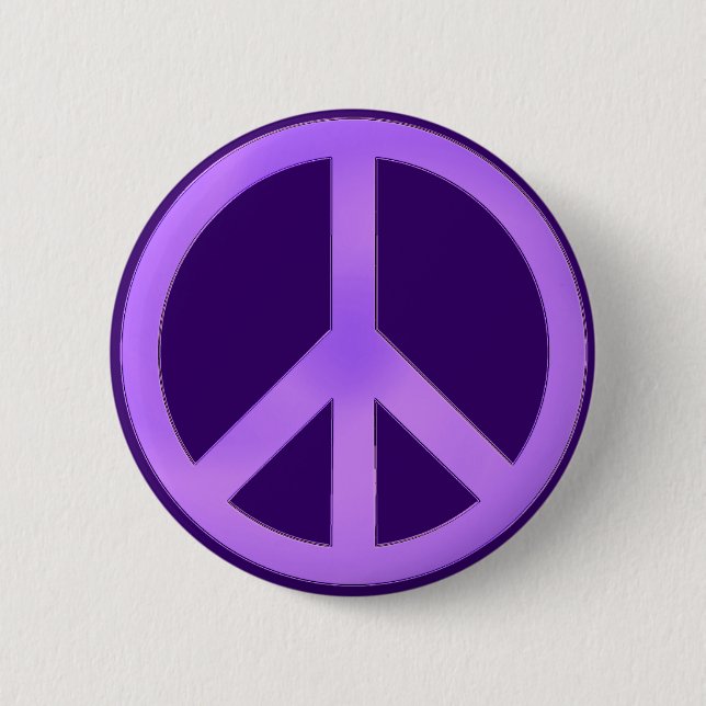 Lavendel auf dem dunklen Lila Friedenszeichen Button (Vorderseite)
