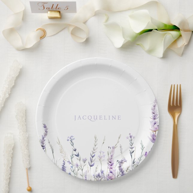 Lavendel-Blumen Personalisierter Name Dusche Pappteller (Hochzeit)