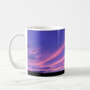 Lavendel-Dämmerung-Himmel Serene Abend-Sonnenunter Kaffeetasse