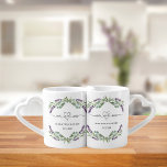 Lavendel eucalyptus mr mrs names wedding liebestassen<br><div class="desc">Weißer Hintergrund,  schwarzer Text. Mit Lavendel-Blume und Eukalyptusgrün dekoriert. Herr und Frau. Personalisieren und fügen Sie Ihre Namen und das Hochzeitstermin.</div>