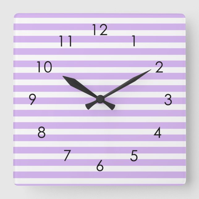 Lavendel Horizontal Streifen Pastell Streifen Lila Quadratische Wanduhr (Vorderseite)