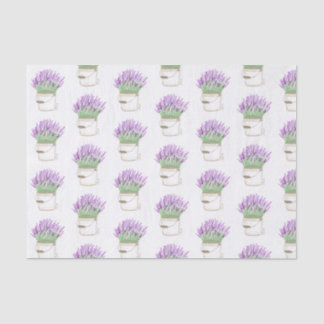 Lavendel in einem Eimer Seidenpapier