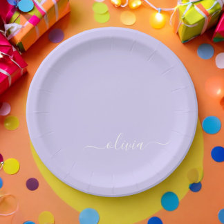 Lavendel Lila Girly Script Monogram Name Modern Pappteller
