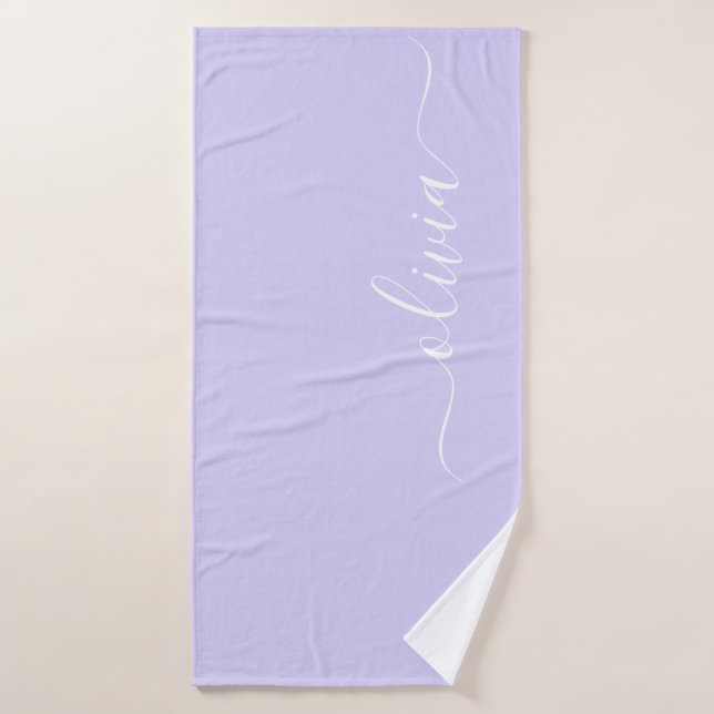 Lavendel Lila Modern Script Girly Monogram Name Badehandtuch (Badehandtuch)