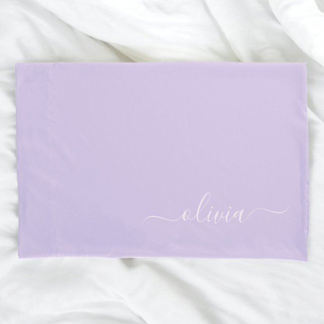 Lavendel Lila Modern Script Girly Monogram Name Kissenbezug (Von Creator hochgeladen)