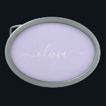Lavendel Lila Modern Script Girly Monogram Name Ovale Gürtelschnalle<br><div class="desc">Lavender Lila einfache Skript Monogram Name Gürtelschnalle. Das macht den perfekten Abschluss,  süß 16 16.,  18.,  21.,  30.,  40.,  50.,  60.,  70.,  80.,  90.,  100. Geburtstag,  Hochzeit,  Brautparty,  Jubiläum,  Babydusche oder Junggeselinnen-Abschied Geschenk für jemanden,  der Luxus und Chic Stil Lieben glänze.</div>