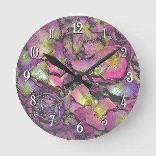 Lavendel Pink Rose Petals Wasserfarbe Runde Wanduhr
