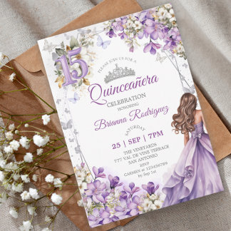 Lavendel Silber Tiara Floral Quinceañera Einladung