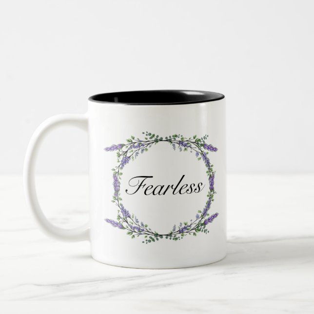 Lavendel und Eukalyptus Fearless Zweifarbige Tasse (Links)
