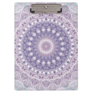Lavendel- und Flieder-Mandala-Muster Klemmbrett