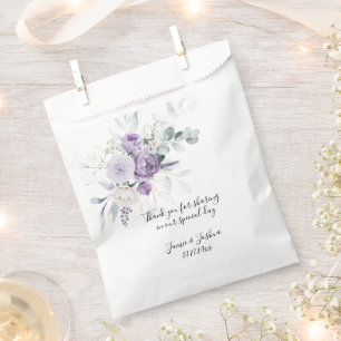 Lavendel und Lila Peonies Grüne Geschenktütchen