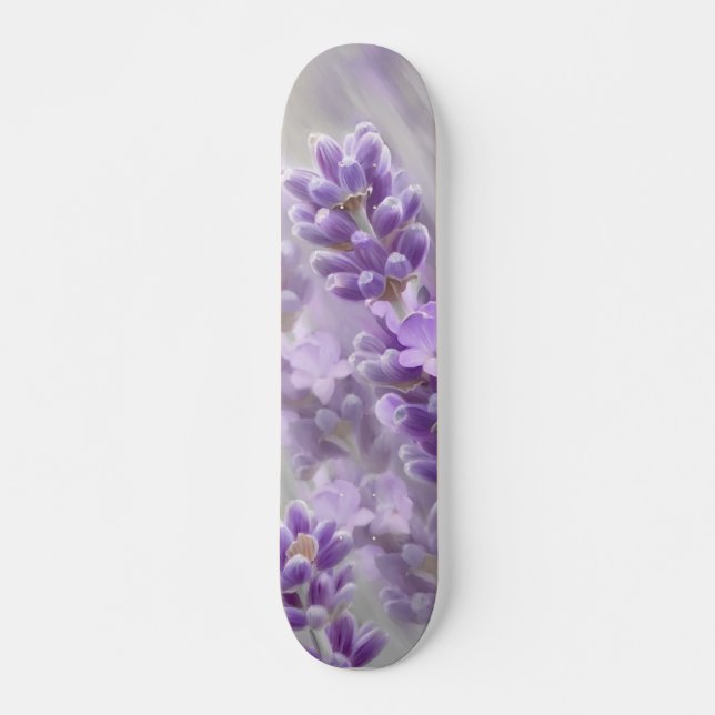 Lavendelträume Skateboard (Vorne)