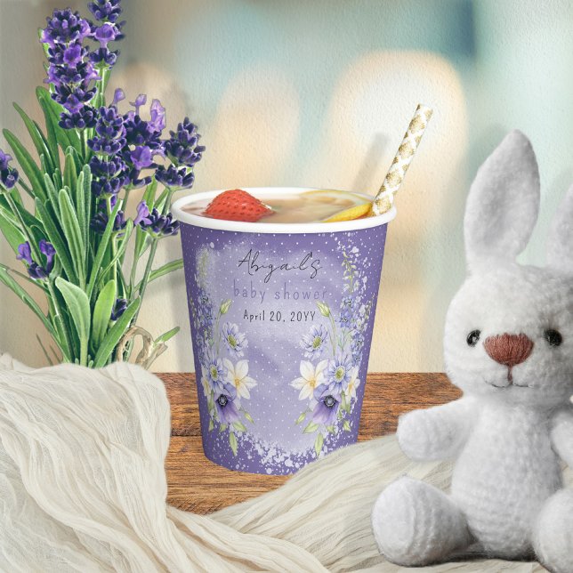 Lavender Boho Eine kleine Wildblume Babydusche Pappbecher (A Little Wildflower Is On The Way Lavender Floral Baby Shower Paper Cups)