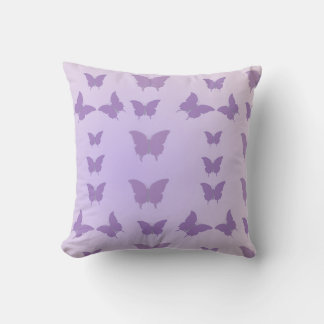 Lavender Butterfly Dreams Throw Kissen