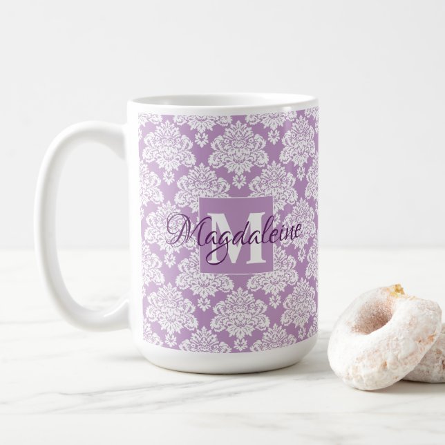 Lavender Damask-Tasse mit Monogramm und Name Kaffeetasse (Mit Donut)