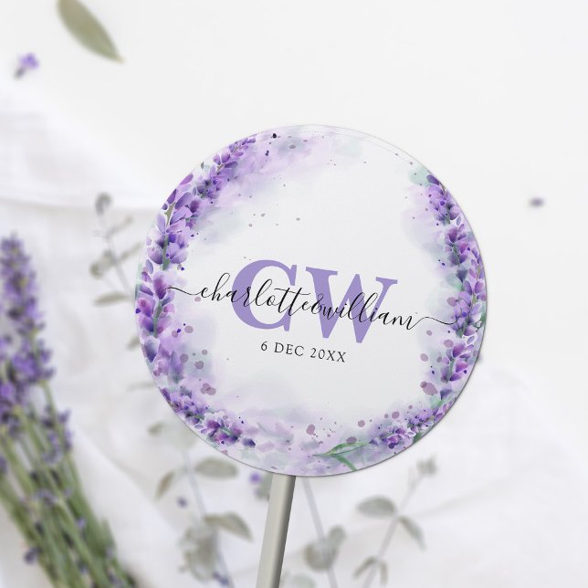 Lavender Elegant Watercolor Monogram Wedding Runder Aufkleber (Von Creator hochgeladen)