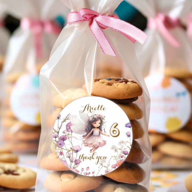 Lavender Fairy Wildblume vielen Dank Runder Aufkleber (Von Creator hochgeladen)