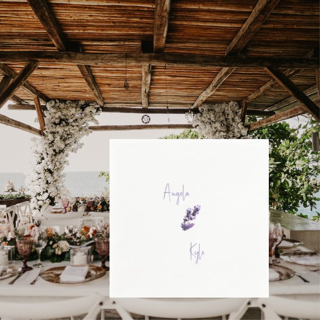 Lavender Floral Script Namen Wedding Cocktail Serviette (Von Creator hochgeladen)