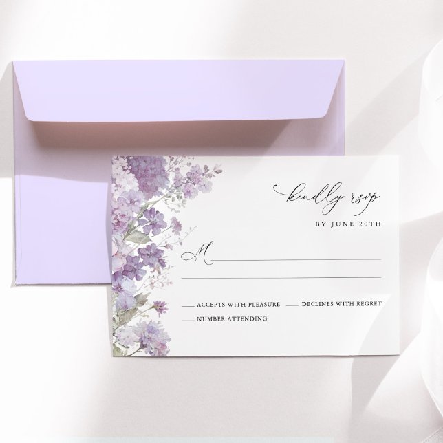 Lavender Floral Watercolor Elegant Wedding RSVP Karte (Lavender floral wedding RSVP card with watercolor hydrangea, lilac purple elegant wedding stationery)