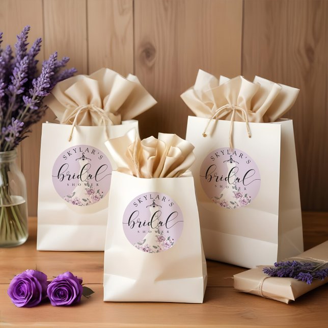 Lavender Florals White Wedding Dress Brautparty Runder Aufkleber (Lavender Florals White Wedding Dress Bridal Shower Classic Round Sticker)