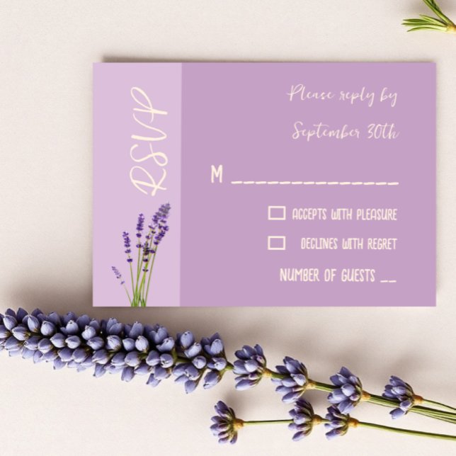 Lavender Liebe Wedding RSVP Karte (Von Creator hochgeladen)