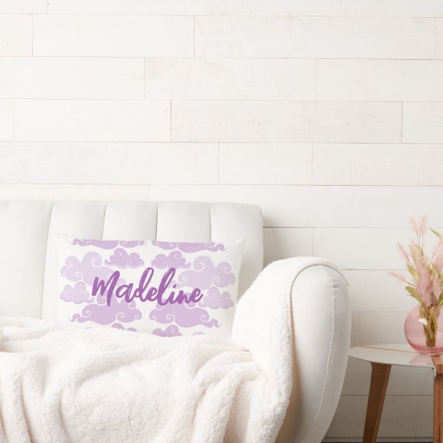 Lavender Lila Chinoiserie Cloud Name Lendenkissen (Liege)