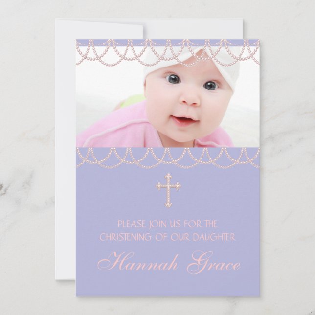 Lavender Lila Pearl Cross Foto Christening Einladung (Vorderseite)